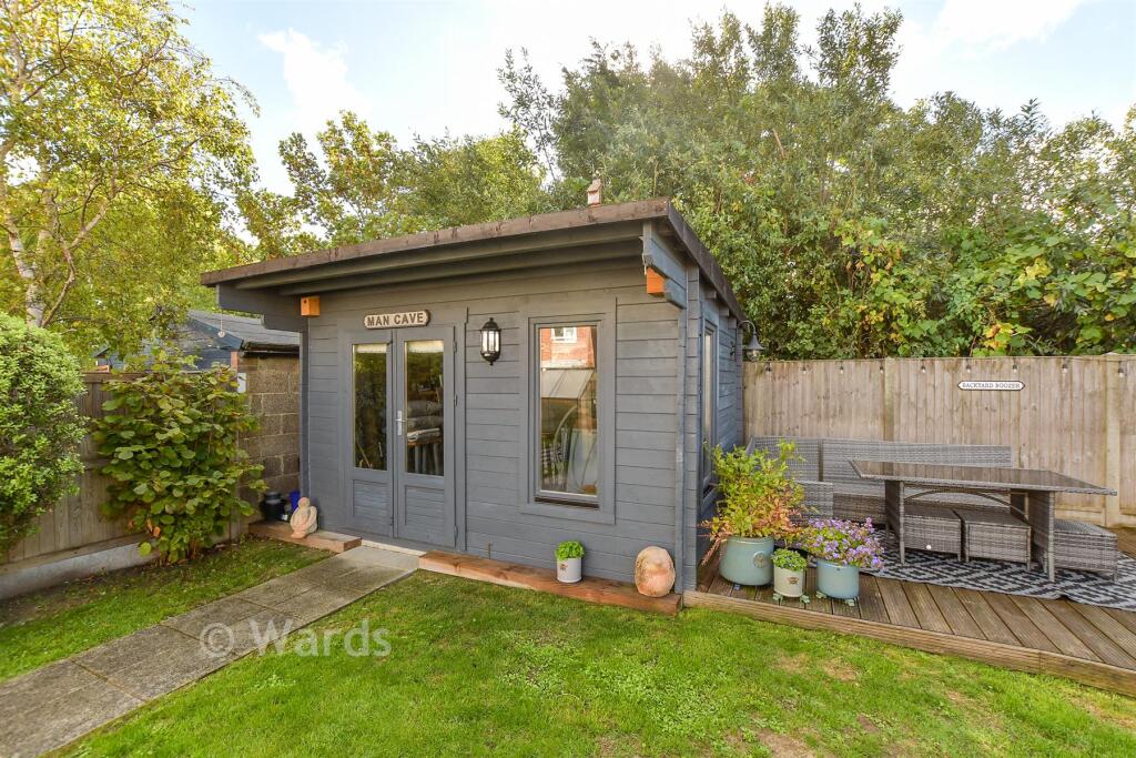 House in Tonbridge - View 5