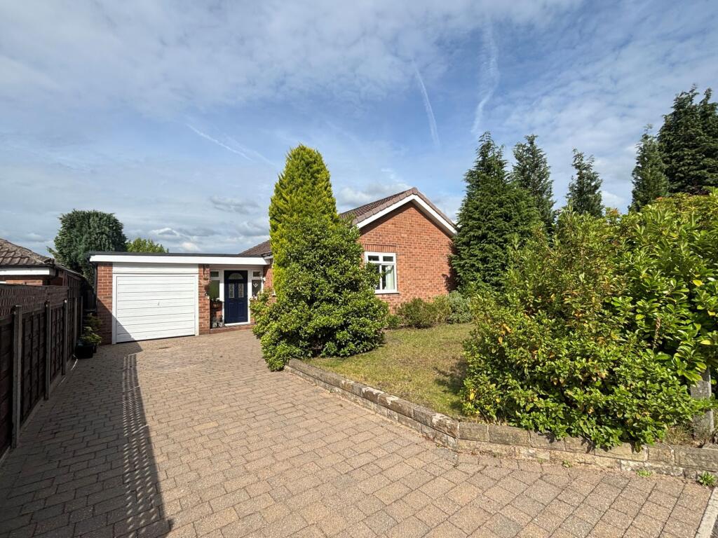 Main image of property: Bollinbarn Drive, Macclesfield, SK10