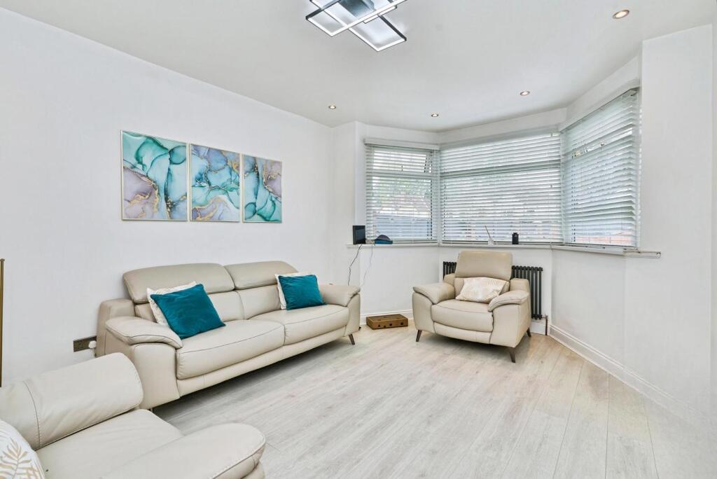 House in Walsall, West Midlands - View 5
