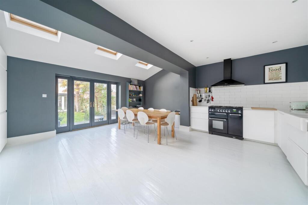 Main image of property: Southway, Raynes Park