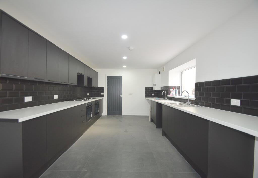 House in Cardiff - View 3