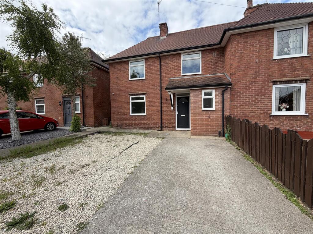 Main image of property: Maltby Road, Mansfield