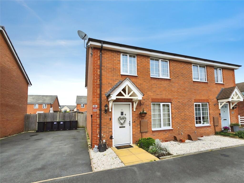 Main image of property: Harvest Way, Nuneaton, Warwickshire, CV10