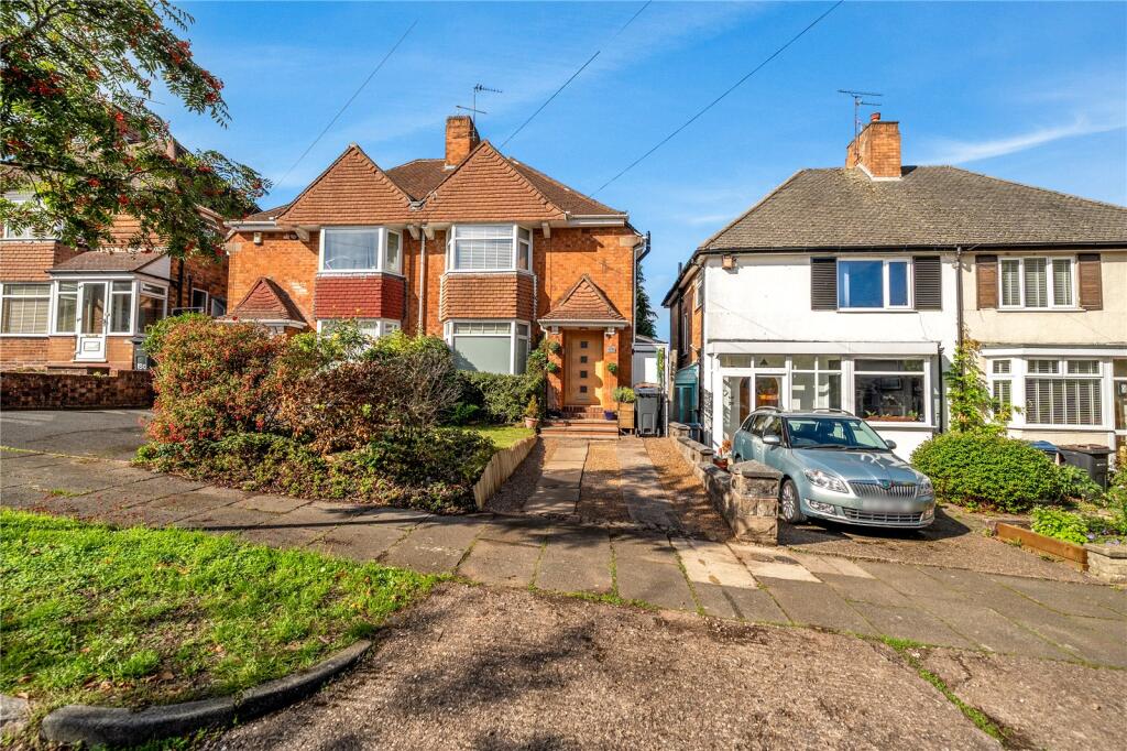 Main image of property: Newlands Road, Stirchley, Birmingham, West Midlands, B30