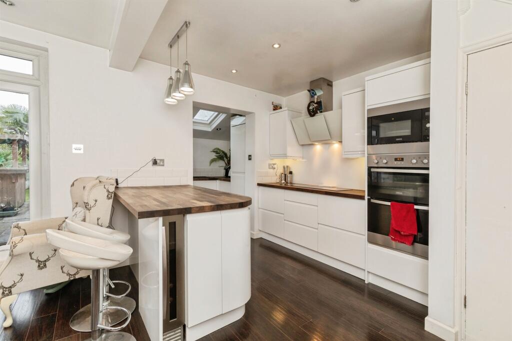 Main image of property: Pettigrove Gardens, Bristol