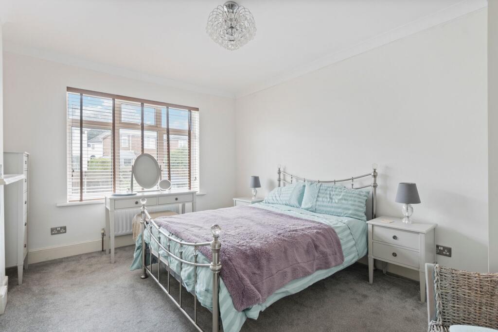 House in Poole - View 6