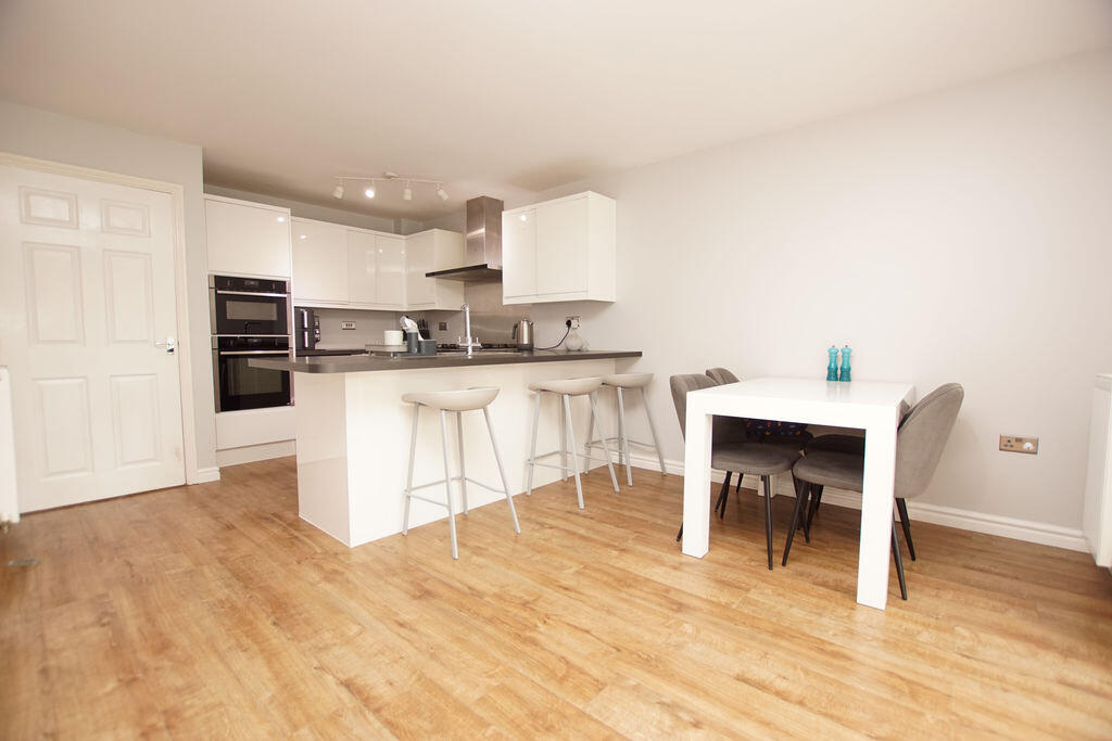 Magister Drive, Lee-On-The-Solent, PO13 - View 2