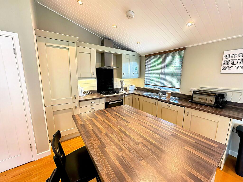 Main image of property: Golden Cross, Golden Cross Holiday Park Golden Cross, BN27