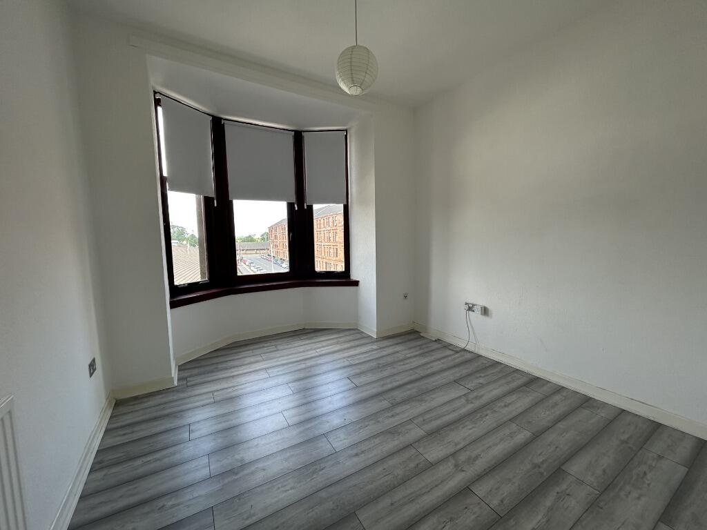Apartment in Glasgow - View 2