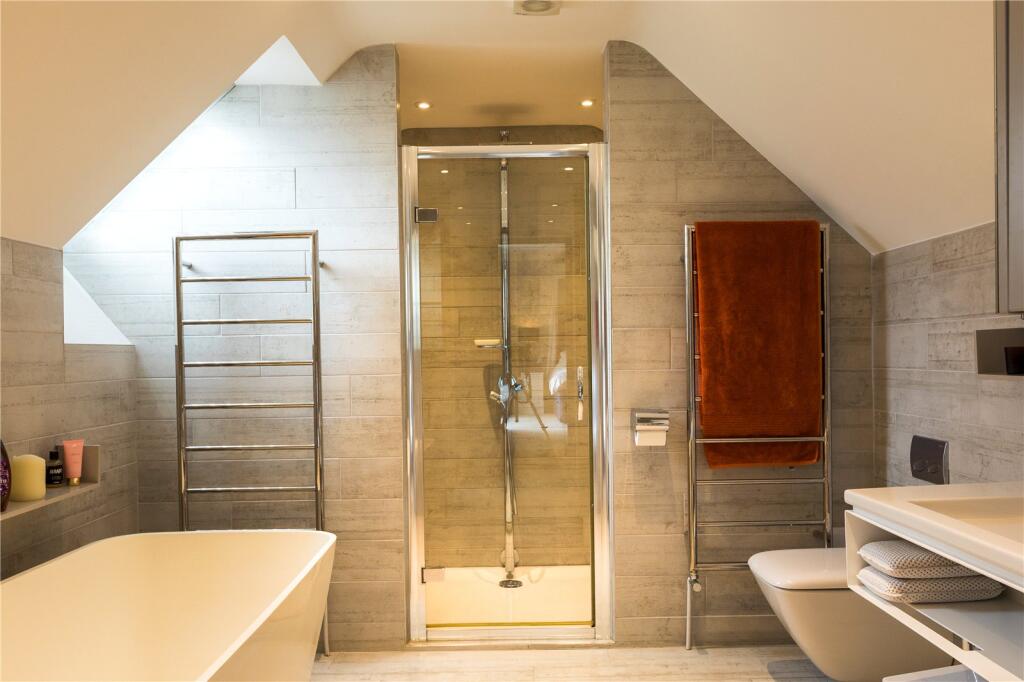 Additional image 16 of Five Bedroom Detached House in Butleigh