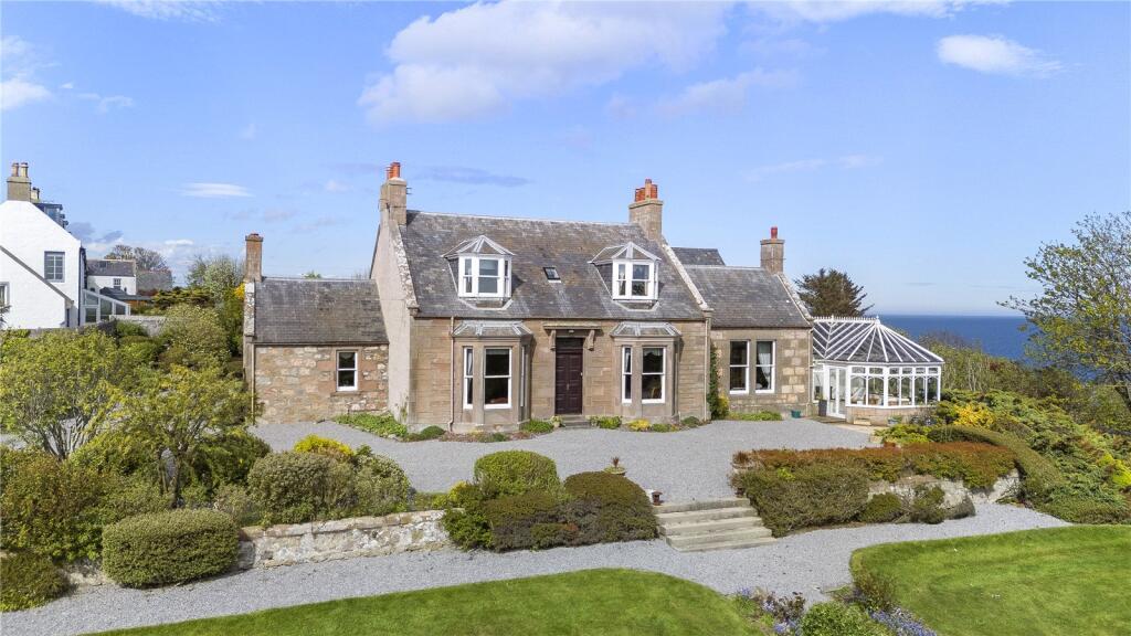 Main image of property: Stranathro House, 13 Marine Terrace, Muchalls, Stonehaven, Aberdeenshire, AB39 3RD