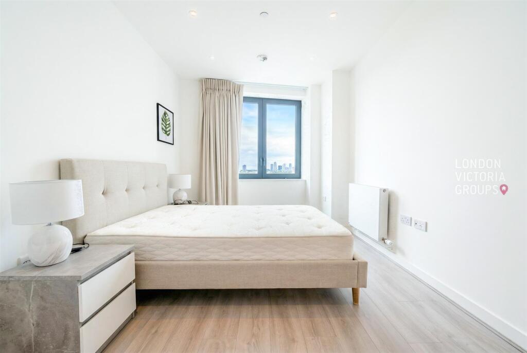 Apartment in London - View 3