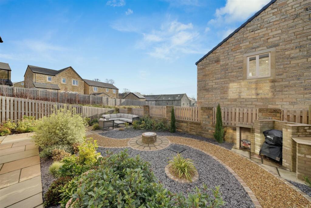 Additional image 20 of Bolton Drive, Silsden