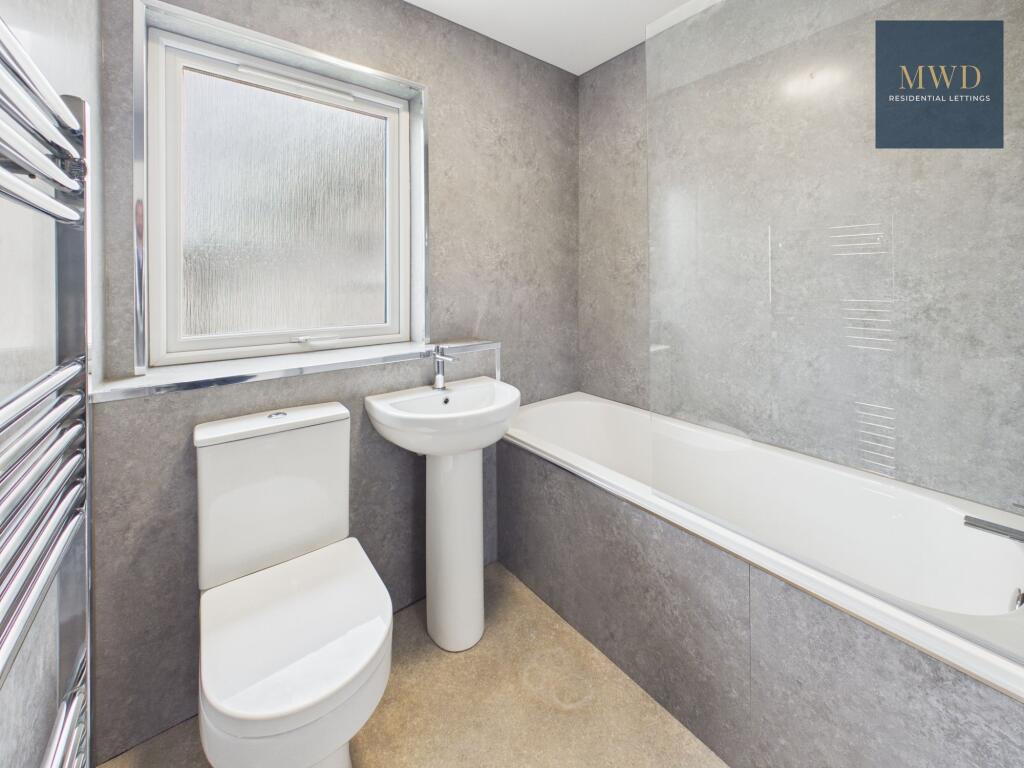 Apartment in East Kilbride, Calderwood Gardens, Calderwood - View 3