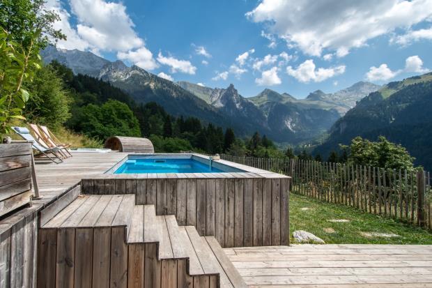 Main image of property: Chalet, Manigod