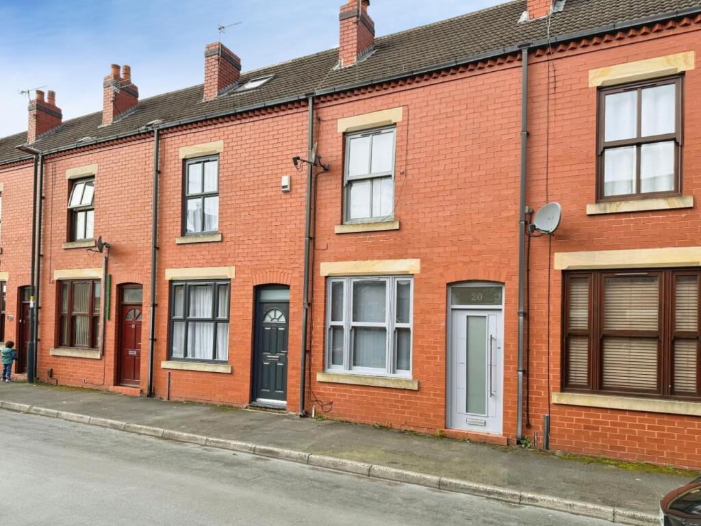 Main image of property: Urmston Street, Leigh