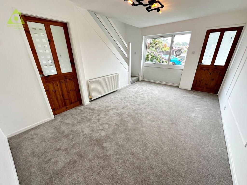 Central Drive, Westhoughton, BL5 photo 3
