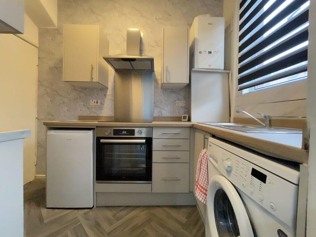 House in Leeds - View 4