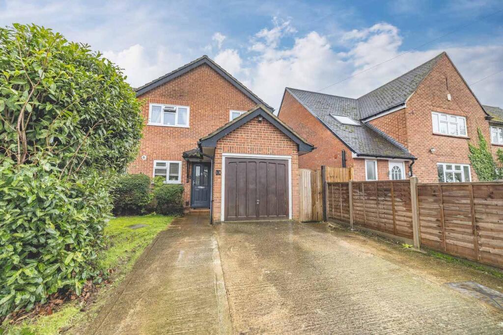 Main image of property: Colne Orchard, Iver, SL0