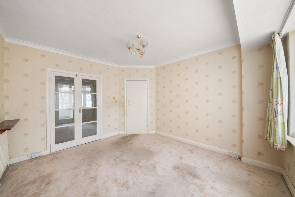 House in Southall - View 5