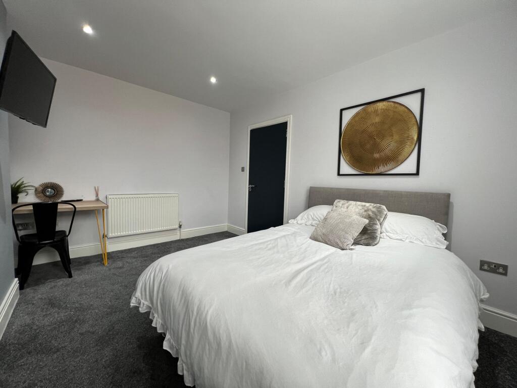 House in Liverpool - View 2
