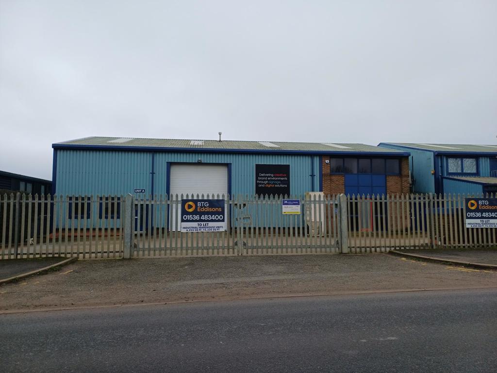 Main image of property: Unit A Henson Way, Telford Way Industrial Estate, Kettering, Northamptonshire, NN16 8PS