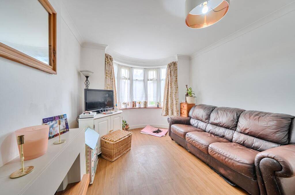 Apartment in London - View 2