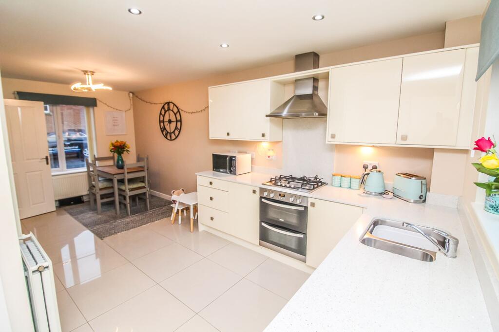 House in Sunderland, Emerson Park, Oxclose - View 2