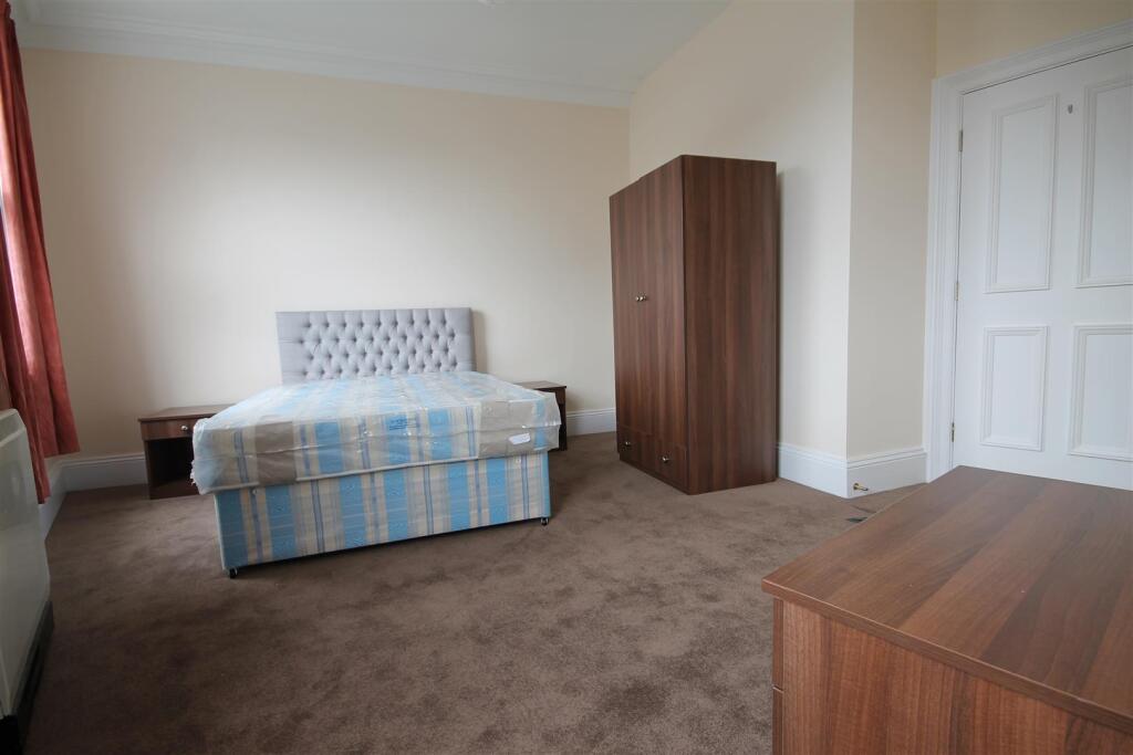 Apartment in Newcastle upon Tyne, Grainger Town - More