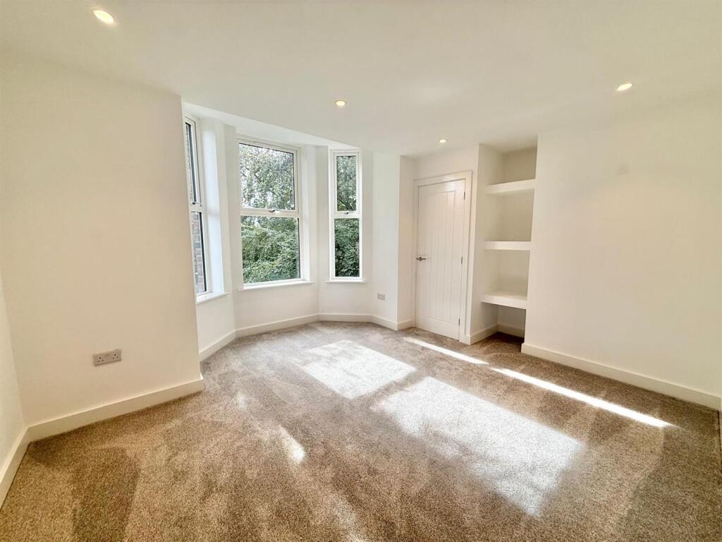 House in Stockport - View 4