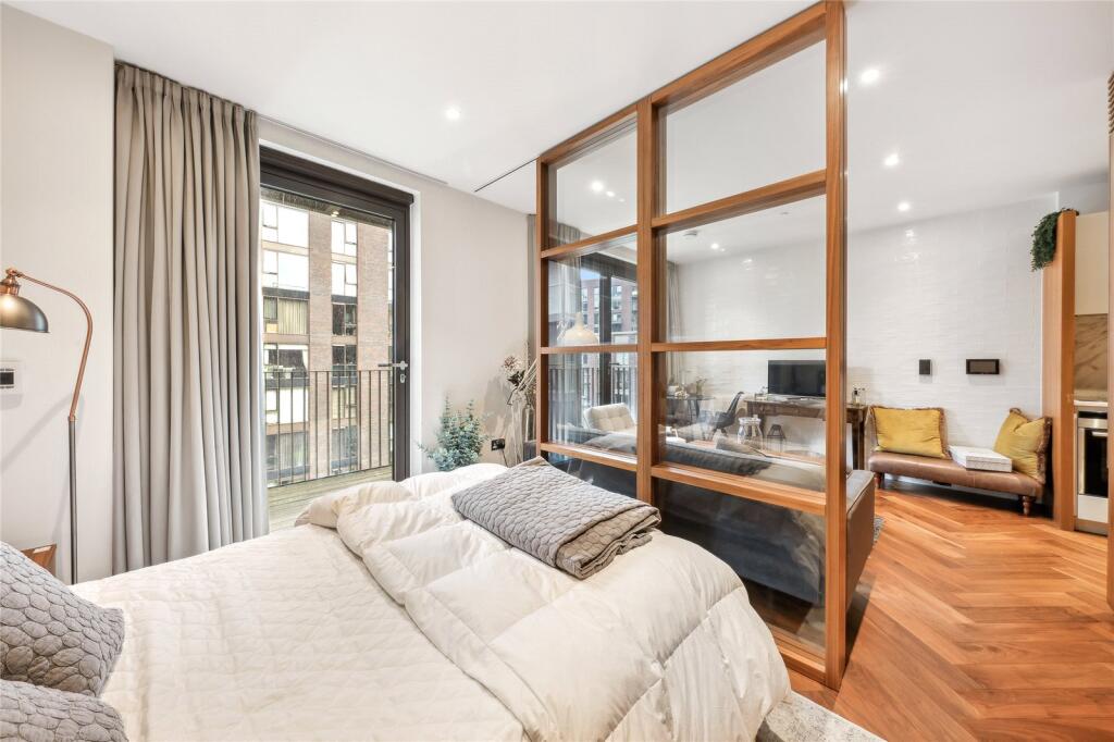 Main image of property: New Union Square, London, SW11