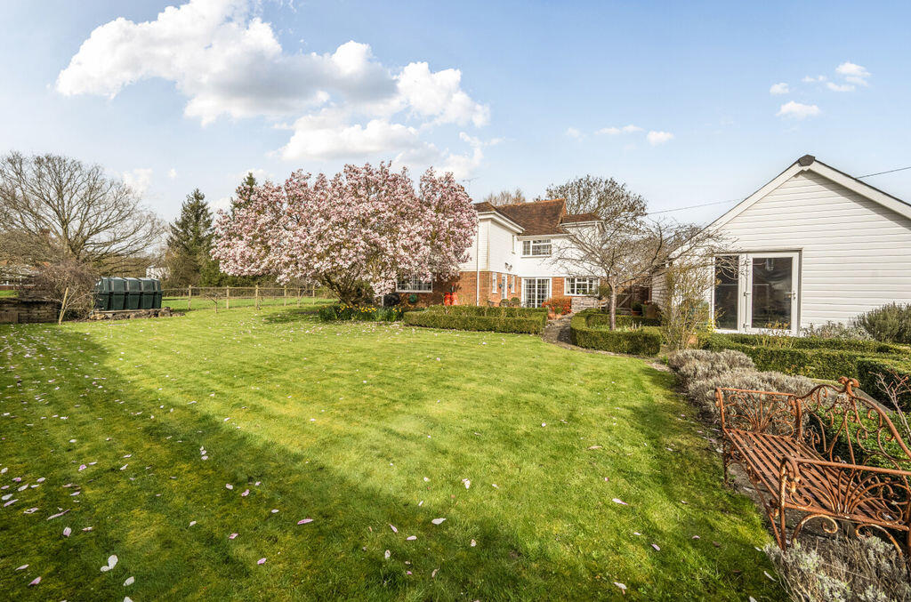 Biddenden Road, Frittenden photo 3