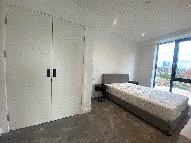 Apartment in Salford, Greater Manchester - More