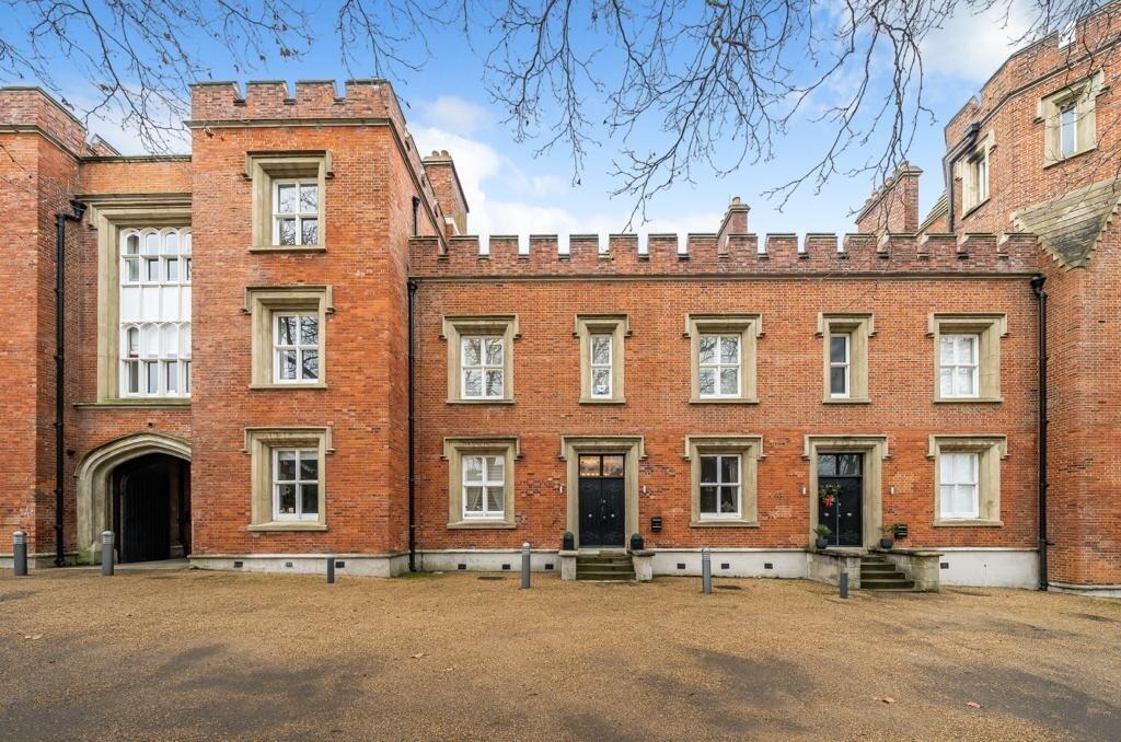 Main image of property: Wellesley Road, Greenwich, SE18