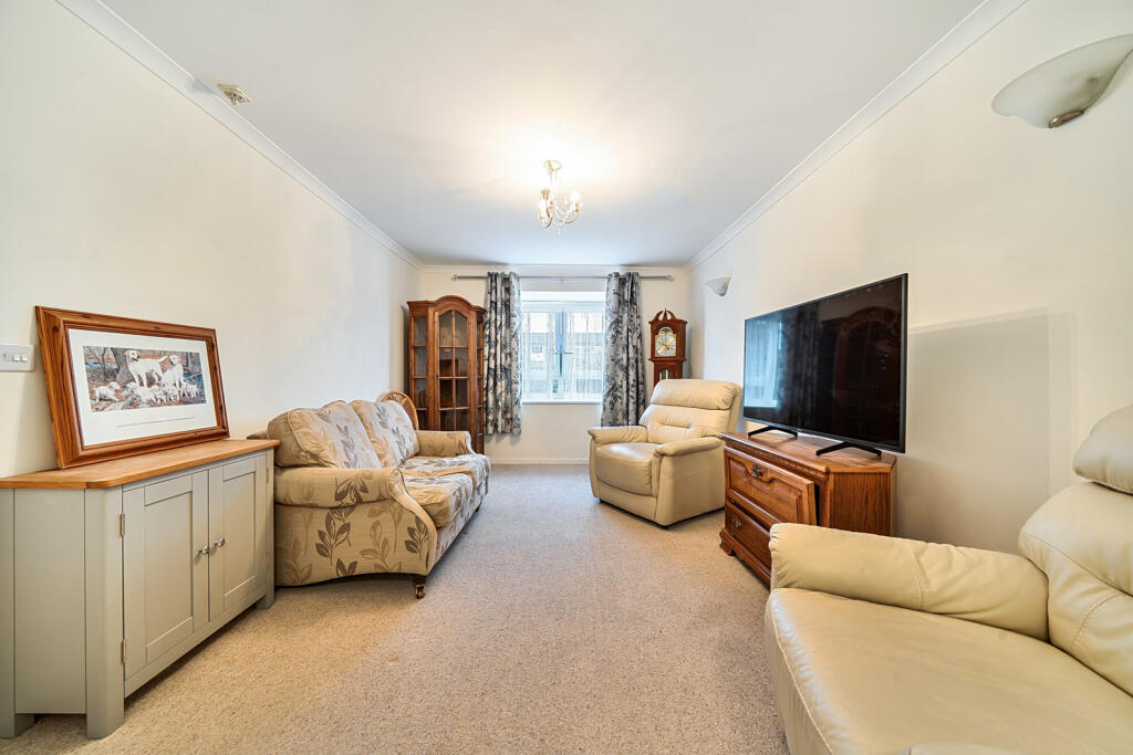 Apartment in Dartford - More