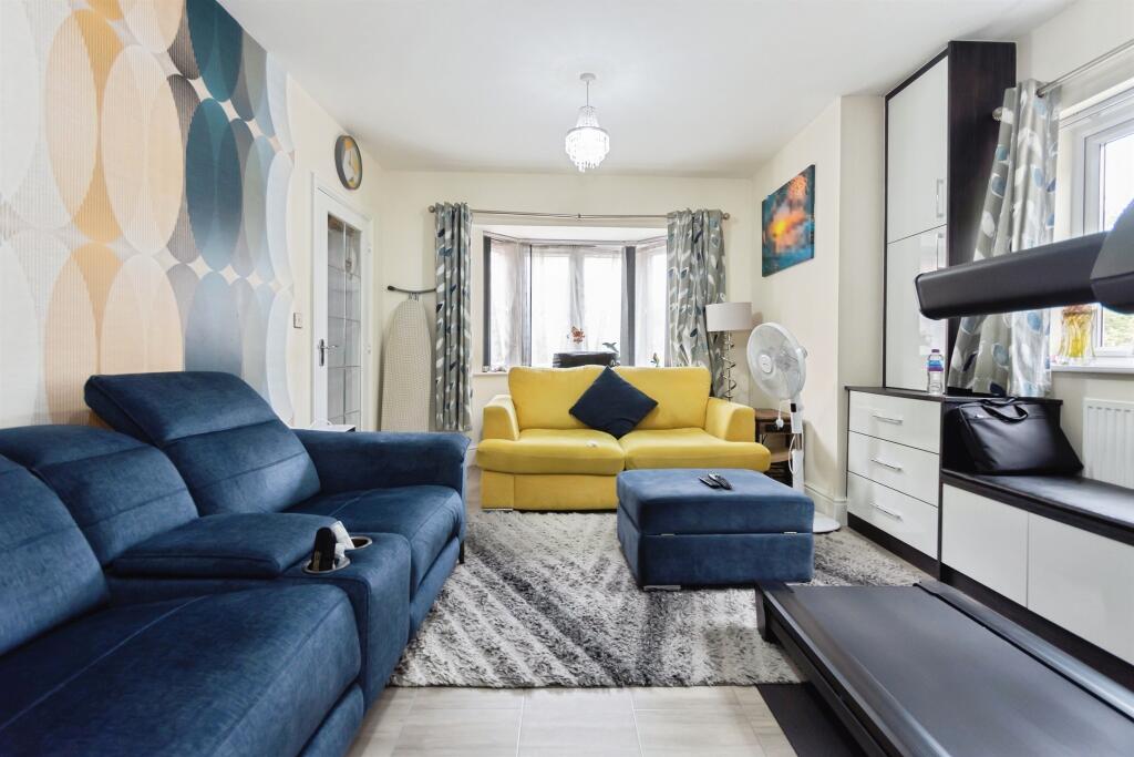 Brindley Avenue, Birmingham photo 2