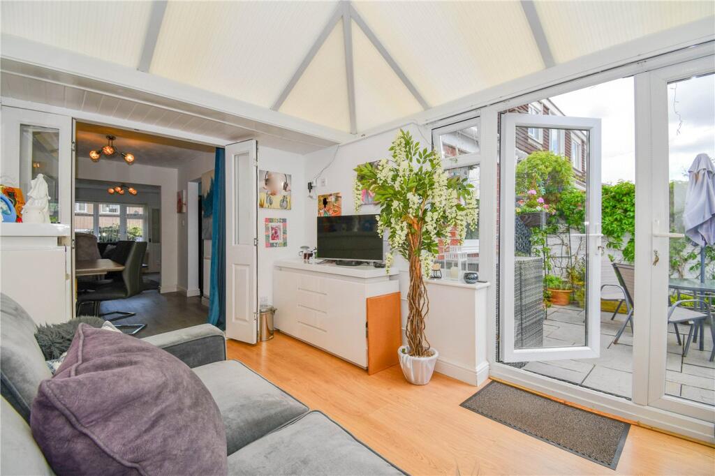 Kingfisher Way, Saughall Massie, Wirral - View 3