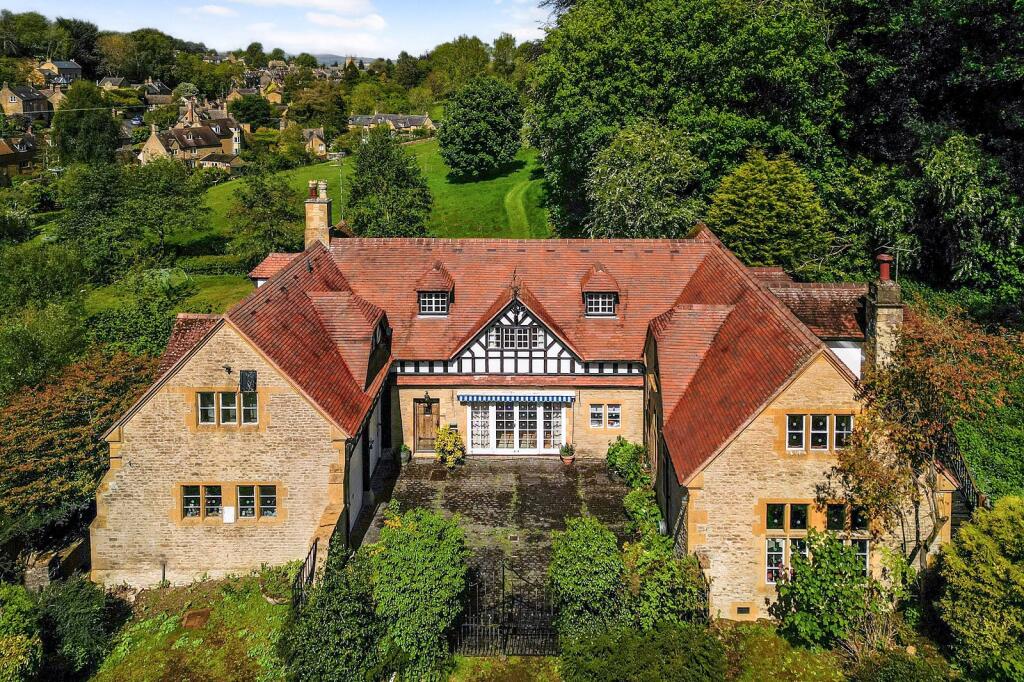 Main image of property: Dovedale, Blockley, Moreton-in-Marsh, Gloucestershire. GL56 9HN