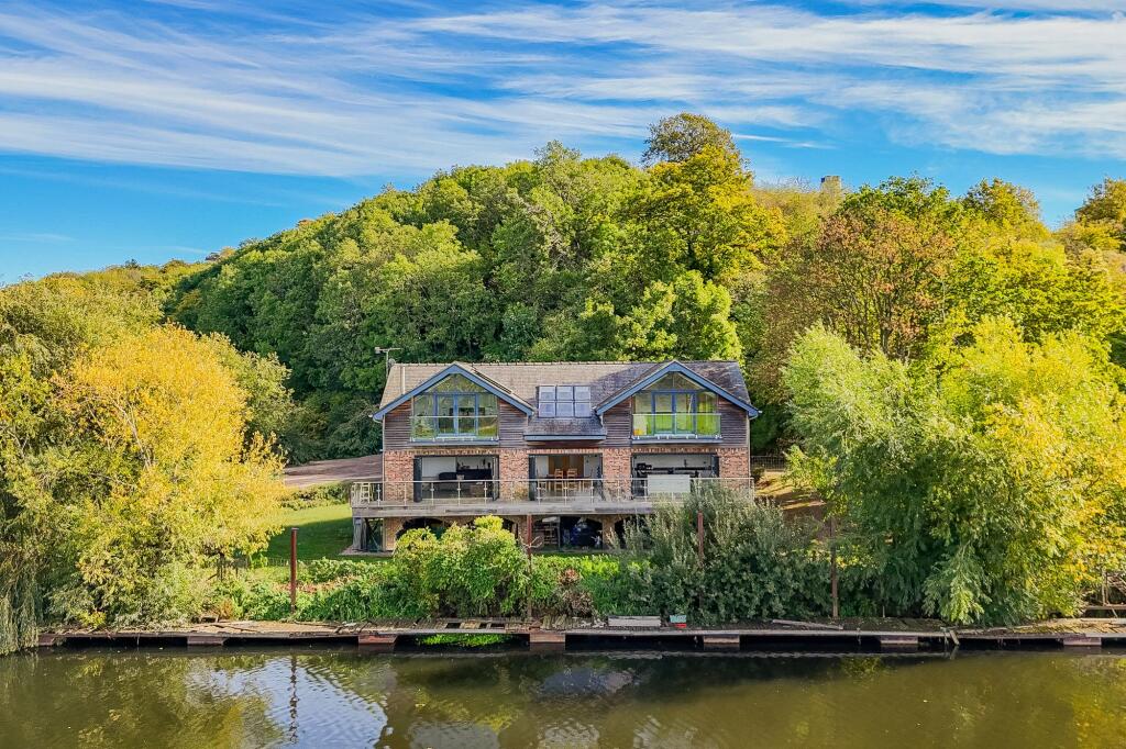 Main image of property: Ratcliffe-On-Soar, Nottingham, NG11