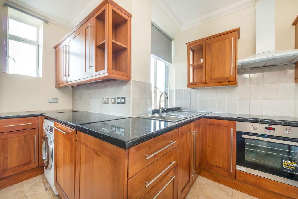 Apartment in London - View 4