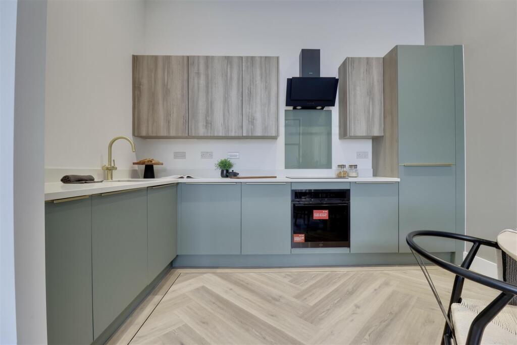 Apartment in Portsmouth - View 4