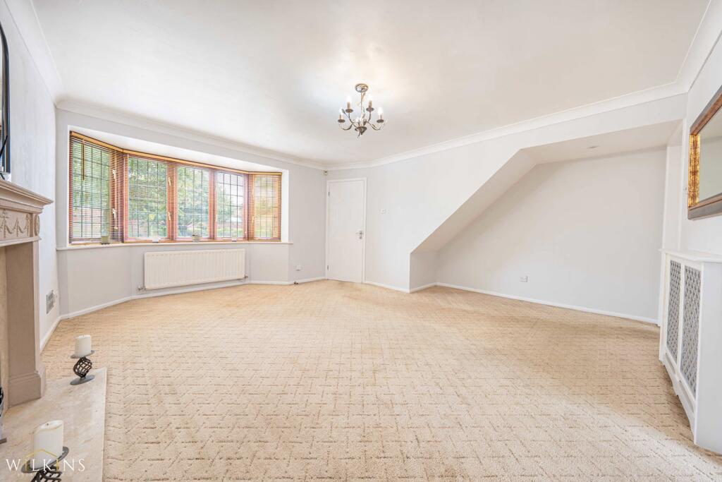House in Tamworth, Kettlebrook - More