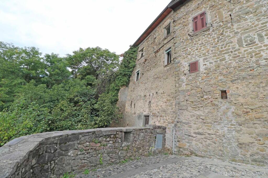 Main image of property: Mulazzo, Lunigiana, Tuscany
