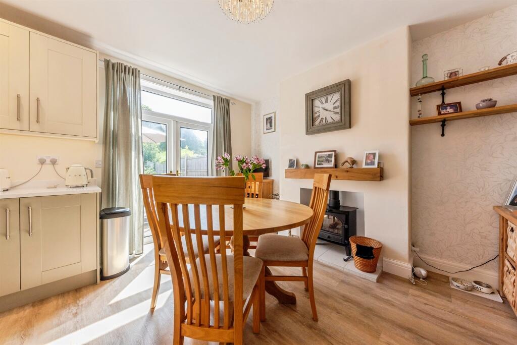 Harrowby Road, Grantham - View 4