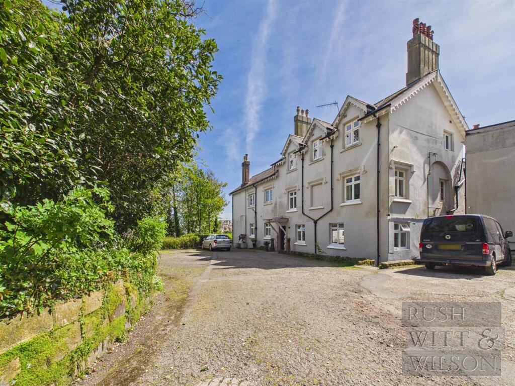 Main image of property: Quarry Hill, St. Leonards-On-Sea