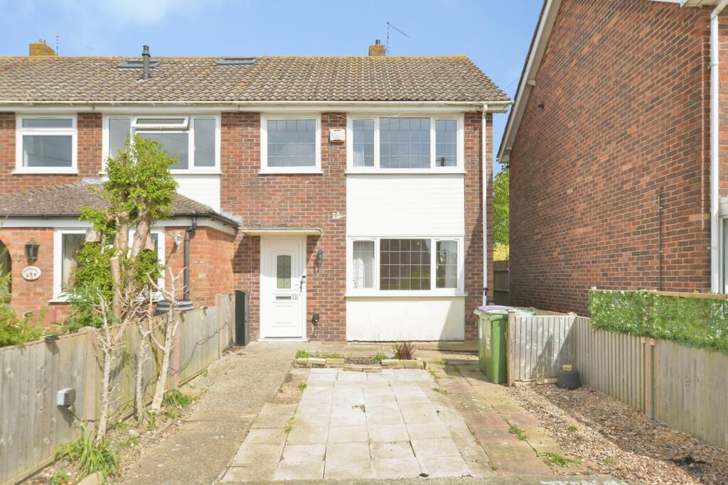 Main image of property: Queens Road, Littlestone, New Romney, Kent, TN28