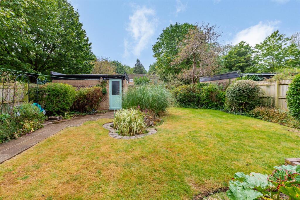 House in Sevenoaks, Manor Forstal, Ash-cum-Ridley - View 2