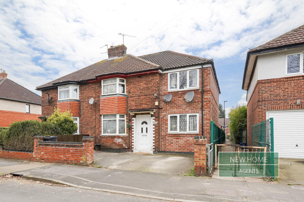Main image of property: Kingsway North , York, YO30 6JH