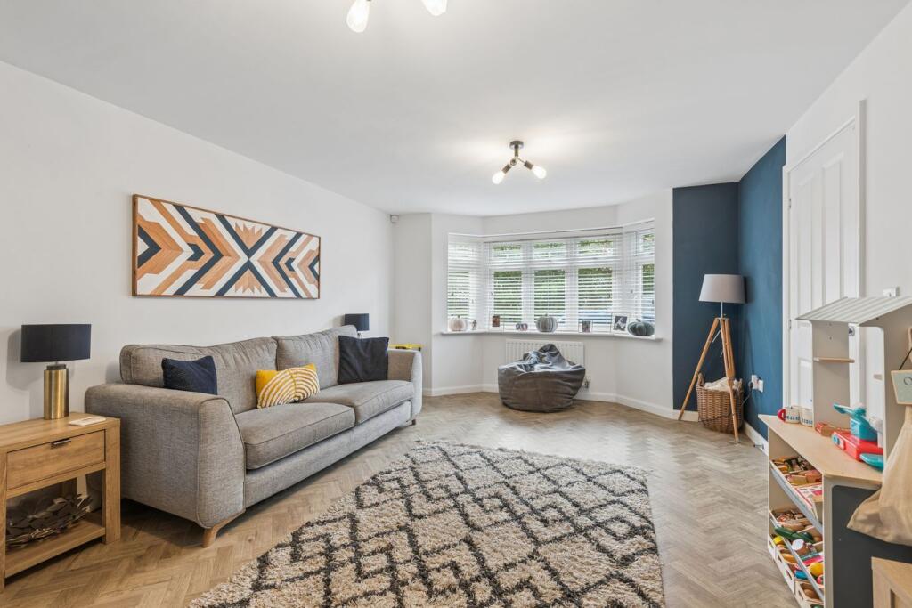 House in Shefford, Central Bedfordshire - View 2