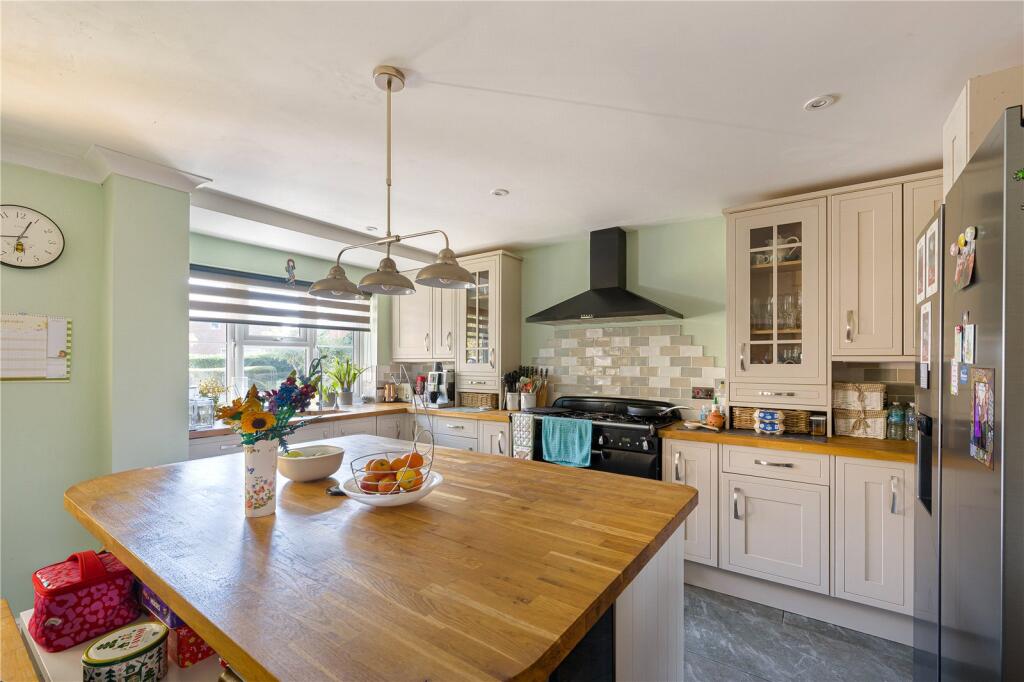 House in Nottingham - View 5